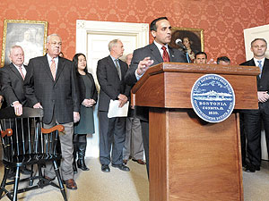 Mayor Joseph Curtatone spoke last week at a gathering of the Massachusetts delegation of Mayors Against Illegal Guns. ~Photo by Isabel Leon, City of Boston 