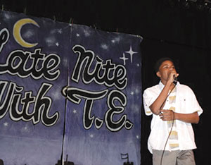 Joshua Ojo sang, “I have a dream” with musician Jessie Holden. Ojo got the audience to sing, “I have a dream that one day we’ll all be equals.” ~Photo Pamela