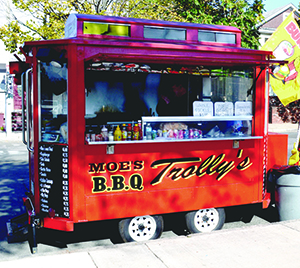 City urges move to ‘grandfather’ previous food truck vendors. ~Photo by Harry Kane.